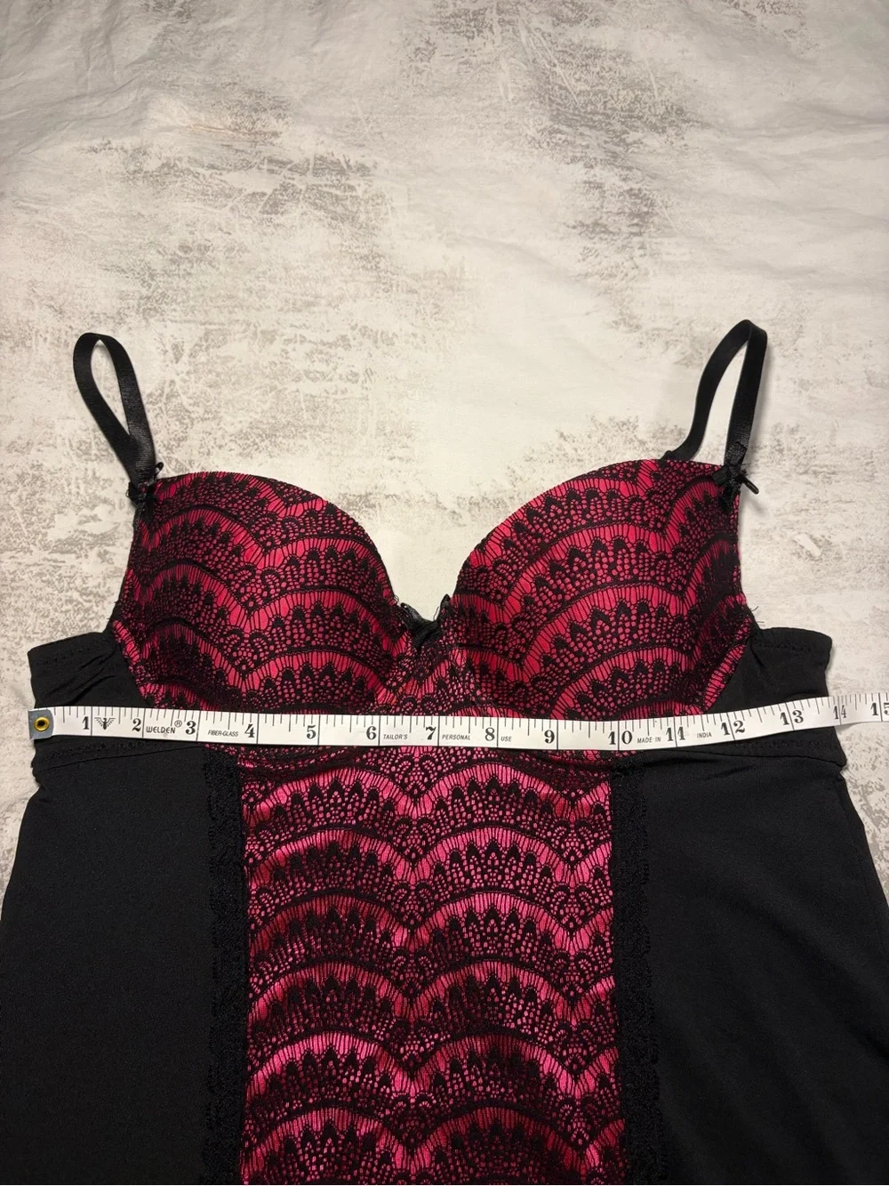 Marilyn Monroe Intimates Black & Hot Pink Lace Babydoll Chemise Lingerie